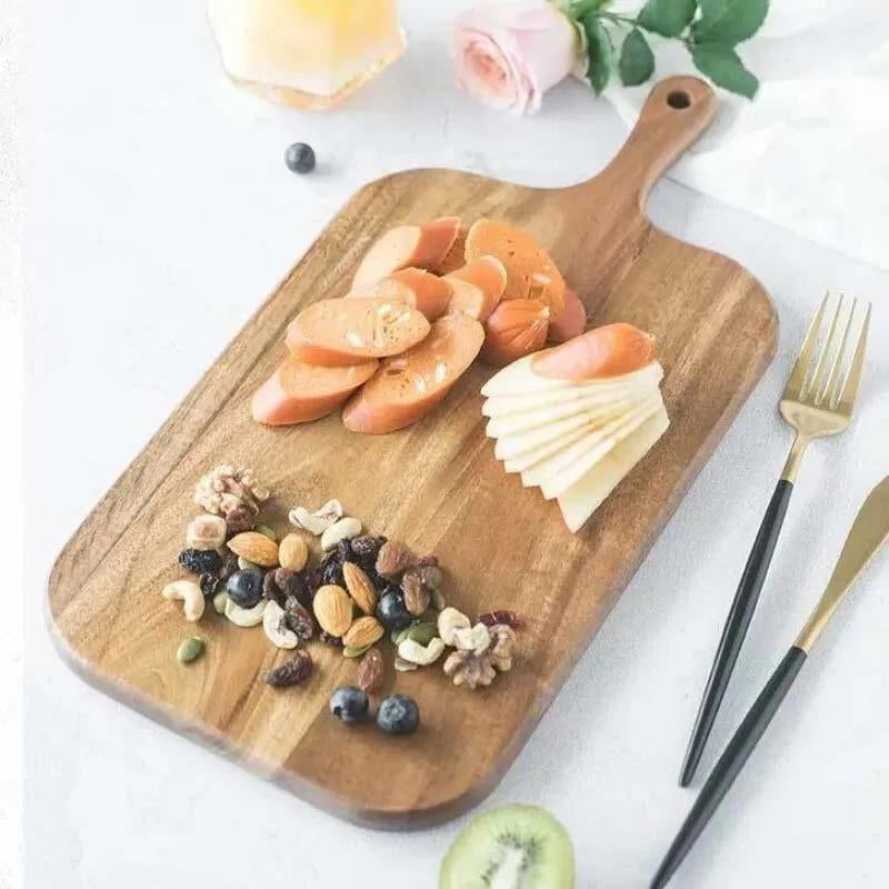 Wooden Cutting Board with Handle, 1 Count Kitchen Household Serving Board, Wooden Cheese Board, Charcuterie Board for Bread Fruit